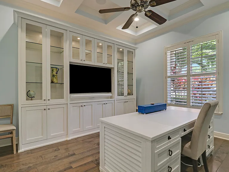 18808 SE Windward Island Ln — Photo 30