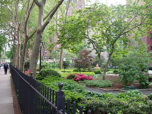 Rented by Brown Harris Stevens | media 12