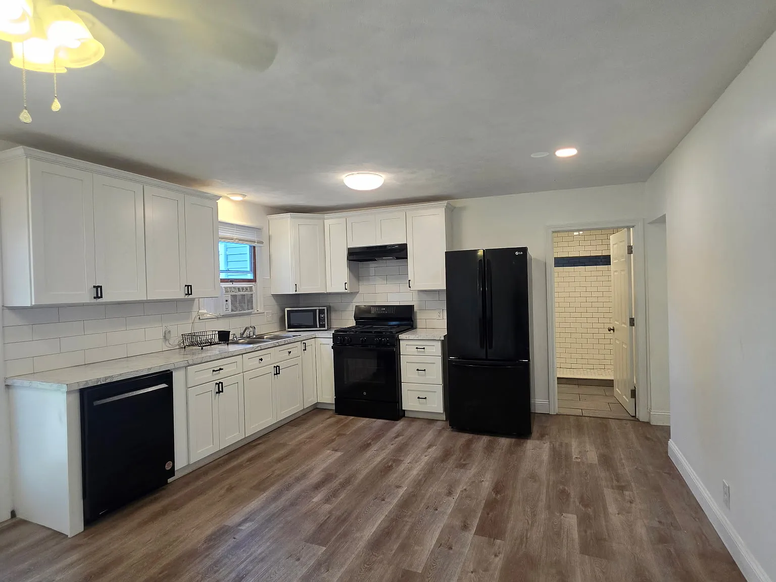 1 bed, 700 sqft, $1,675 — Photo 1