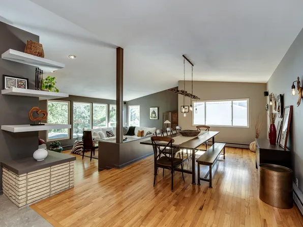 1219 Wellesley Rd, Madison, WI 53705