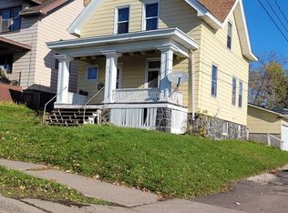 818 N 11th Ave E, Duluth, MN 55805