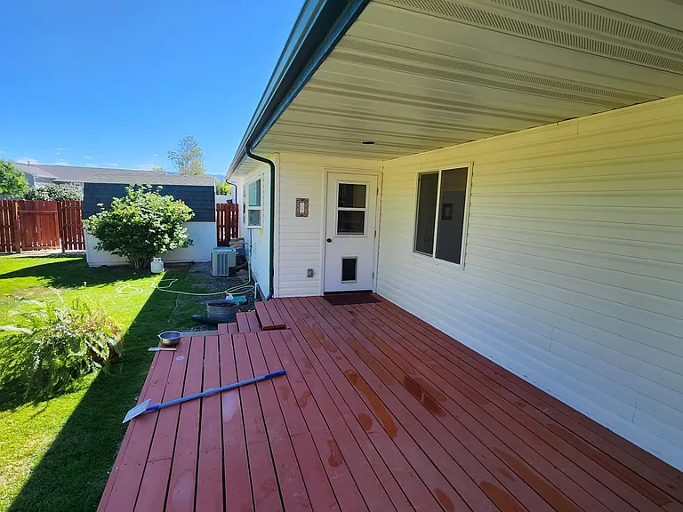 1017 Home Ct — Photo 16