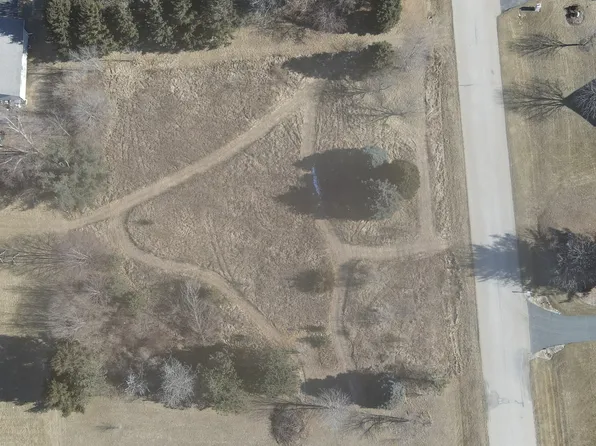 48 S Pine Circle Farm #12100, Genoa, IL 60135