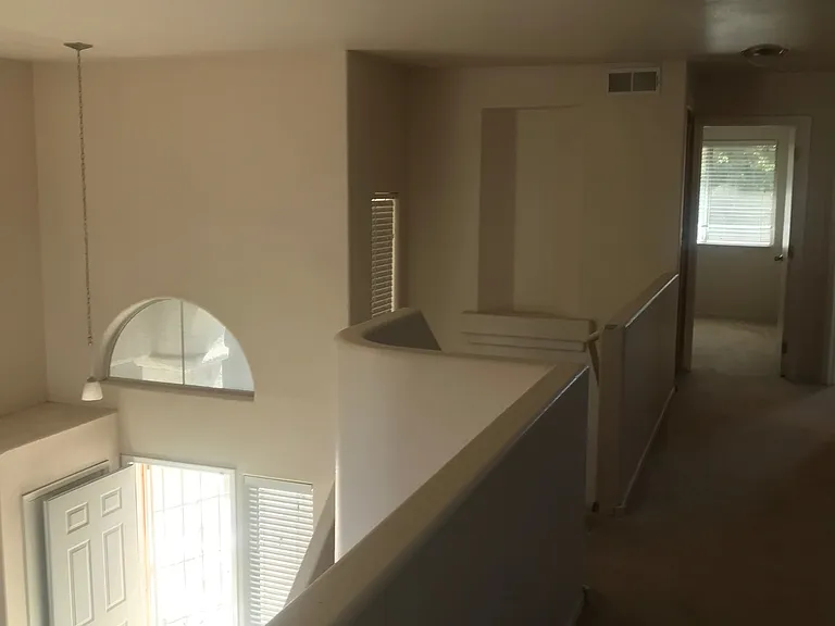 Large upstairs loft with nice view of mountain, can be used as an office or upstairs living room or 4th bedroom.