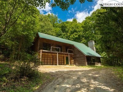 8824 NC Highway 194 South, Banner Elk, NC, 28604