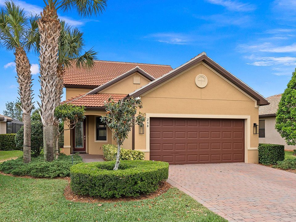 1st image of 258 SE Courances Drive