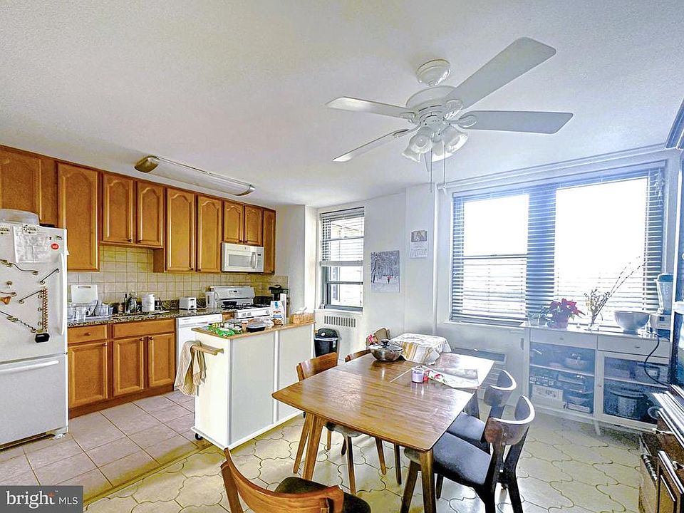 1st image of 2601 Pennsylvania Ave APT 806