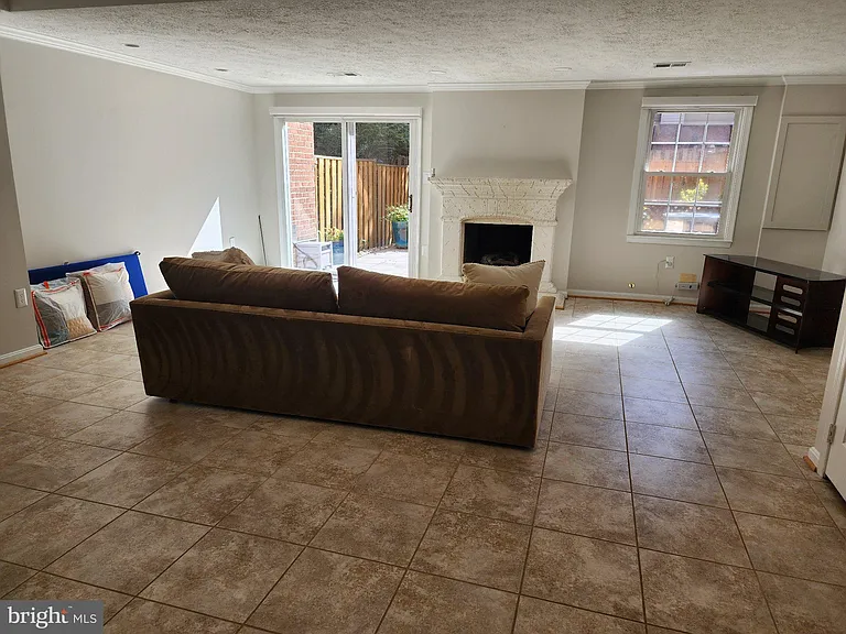 3720 Mount Airey Ln — Photo 9