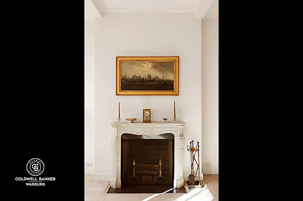 Sold by Coldwell Banker Warburg | media 2