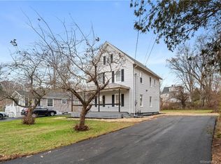 175 Lakeside Ave, Middletown, CT 06457