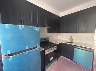 32-79 41st St #2, Astoria, NY 11103