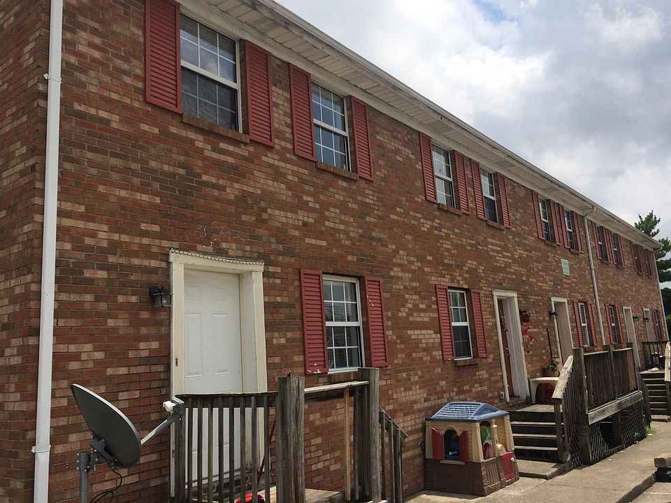 1st image of 1671 Foxhaven Dr APT 52