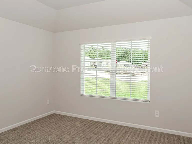306 Spanish Moss Ct — Photo 10