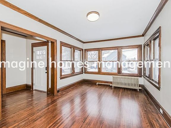 2nd image of 3944 Van Nest Ave