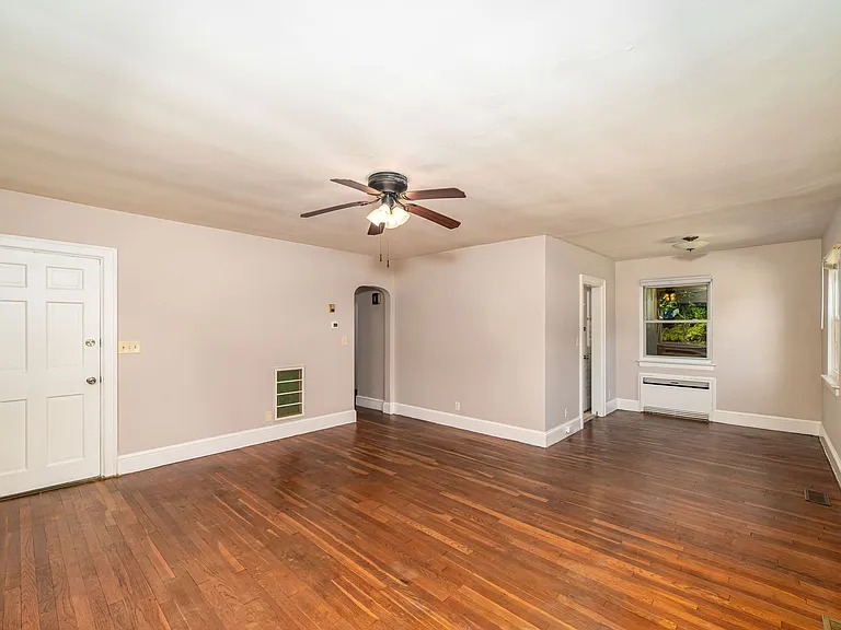 3117 Sterling Point Dr — Photo 8