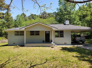 1596 Pennick Rd, Brunswick, GA 31525