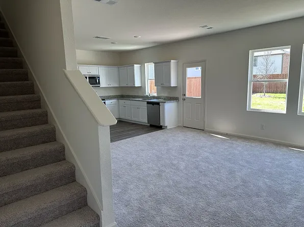 1805 Marquette Dr, Princeton, TX 75407