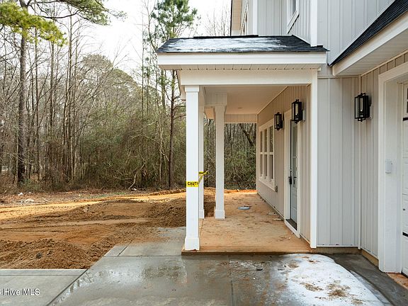 5th image of 338 Monroe Road