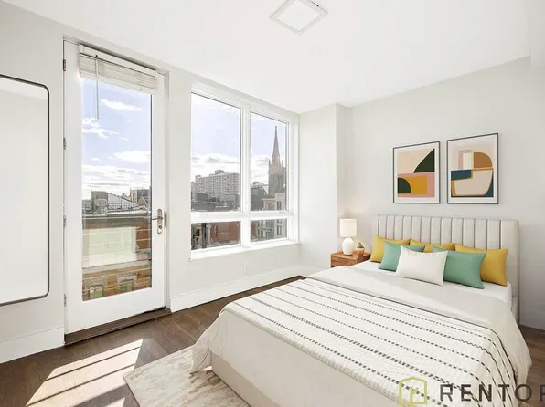 155 Meserole Street image 2 of 8