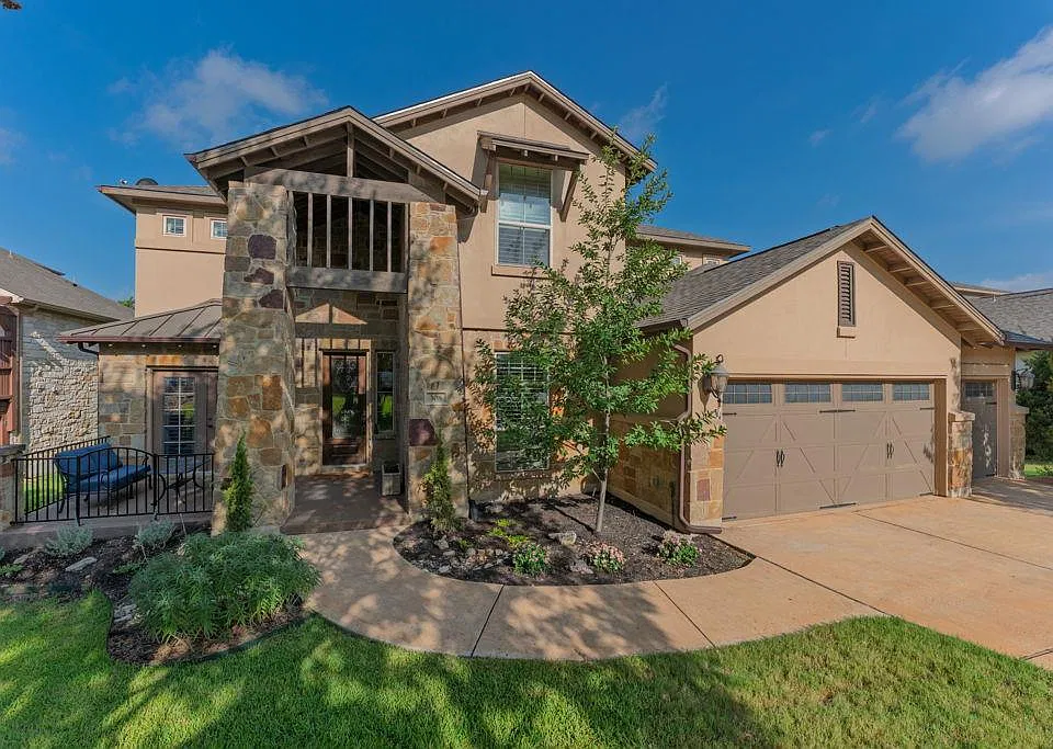 308 Duffy Ln