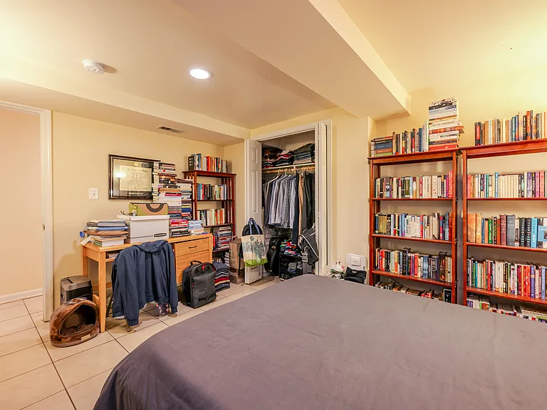 3415 Brown St NW #EB — Photo 10