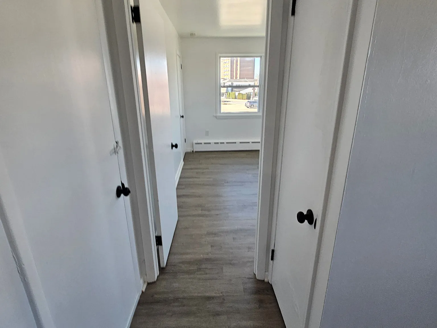 1 bed, 900 sqft, $1,275 — Photo 1