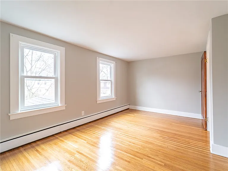 38 Elgrove Rd — Photo 20