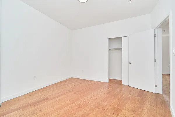 Rented by LivingNY | media 23