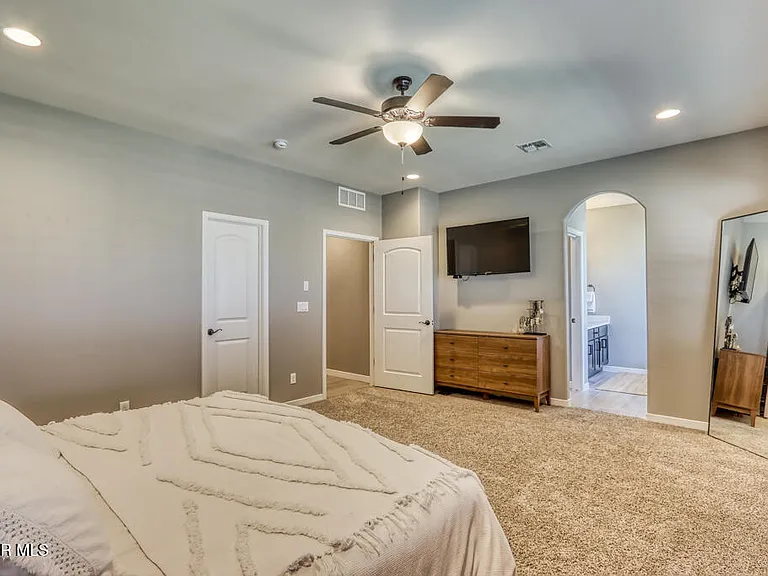 12515 Triple Crown Ave — Photo 25