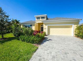 3625 Woodcliff Lake Ter, Sarasota, FL 34243