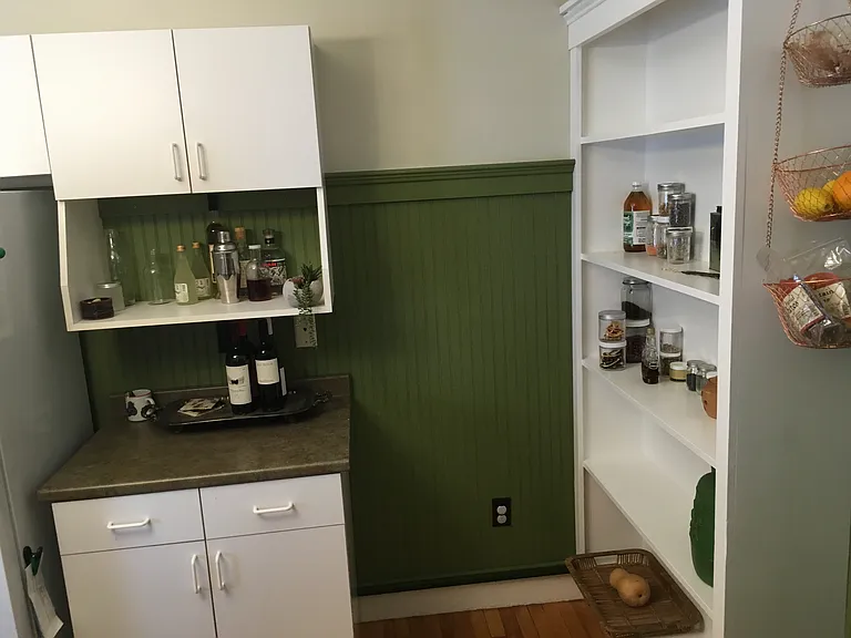 Lots of storage in a kitchen.
