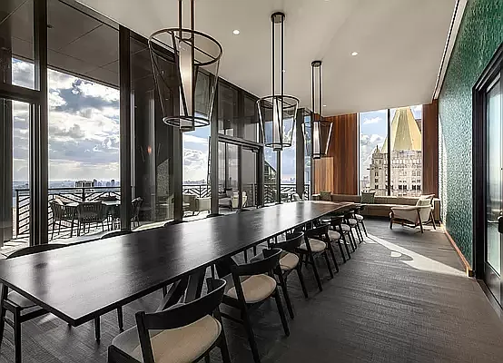 Sold by Compass | media 22