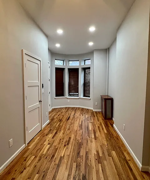 163 Hancock St #1 — Photo 8