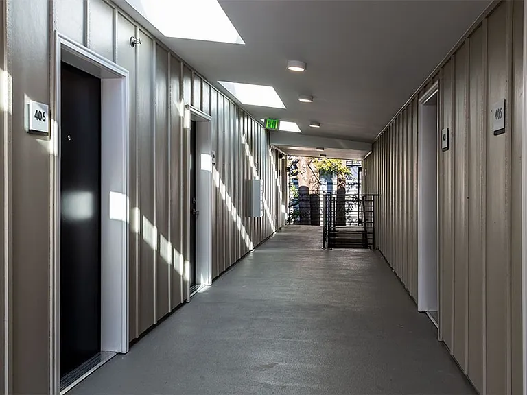 Sienna Apartments — Photo 24