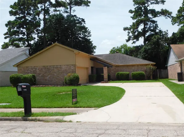 1115 Harpings Way, Crosby, TX 77532