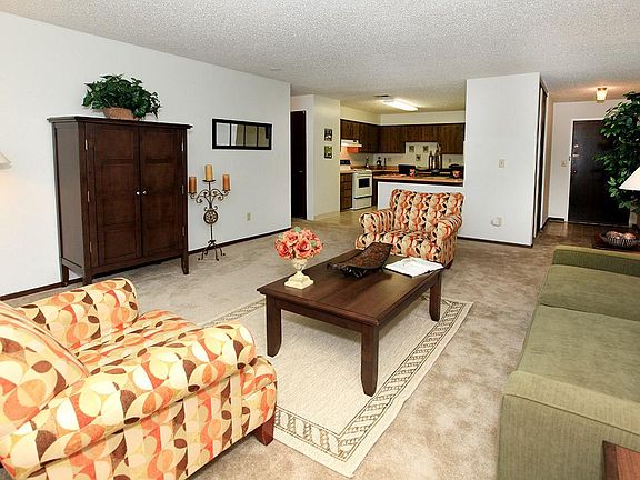 4th image of 10640 Washington St APT 310