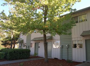 5220-5242 NE Irving St #5234, Portland, OR 97213