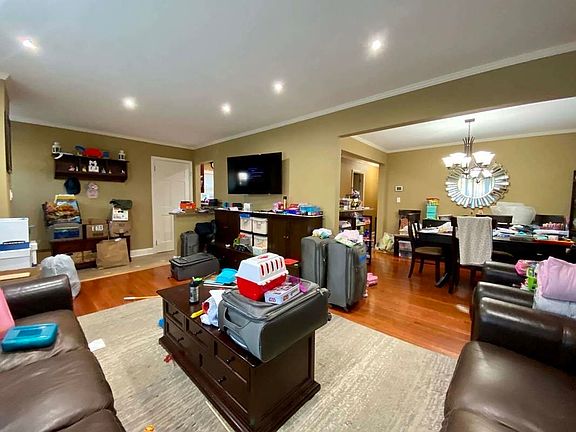 5th image of 72-12 243rd St #1
