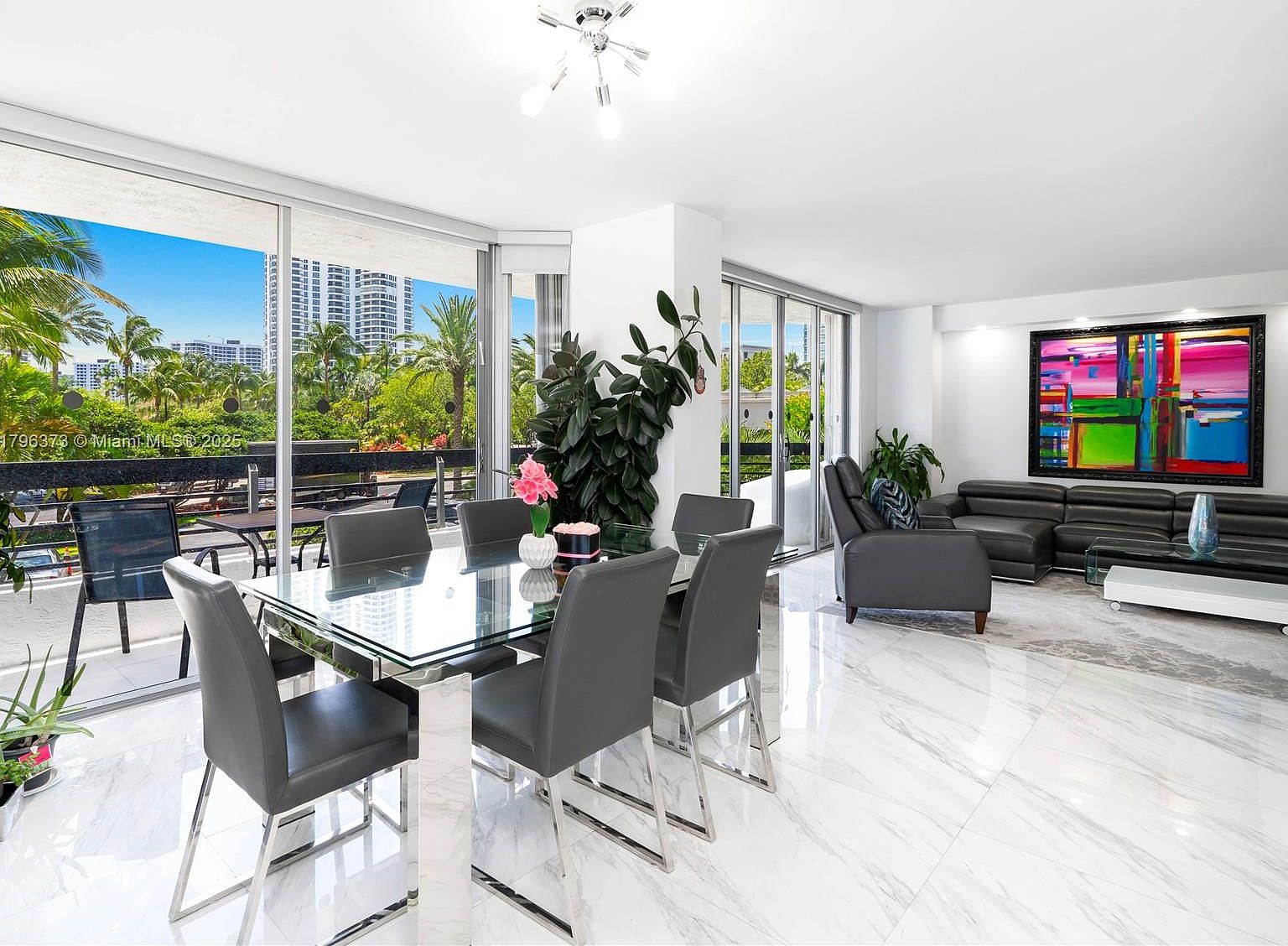 19195 NE 36th Ct APT 201