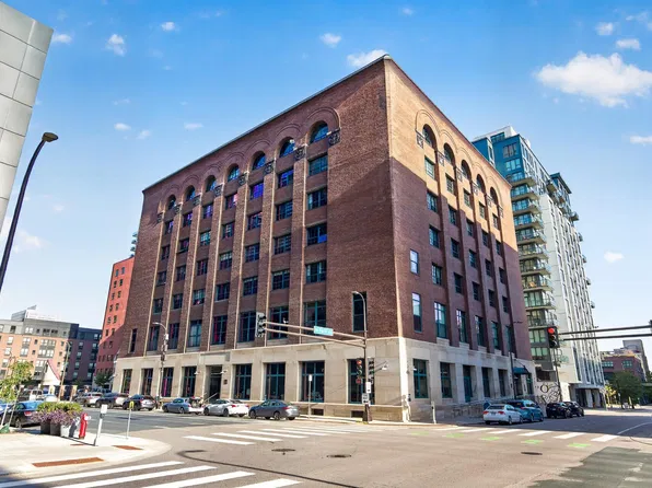 250 Park Ave Unit 215, Minneapolis, MN 55415