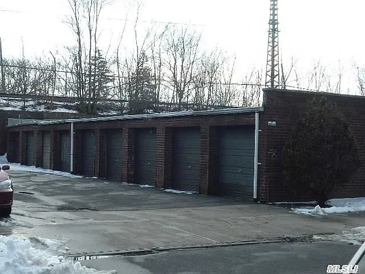 Sold by Graceful Realty LLC | media 7