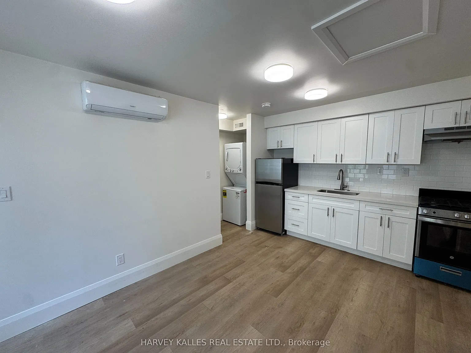 2 bed, $2,599 — Photo 3