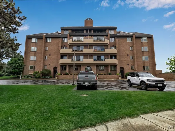 40 Waterfront Cir, Buffalo, NY 14202