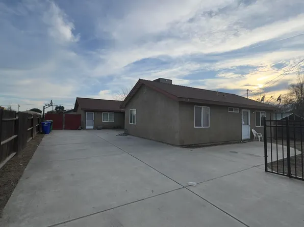 231 E Vandalia Avenue, Porterville, CA 93257