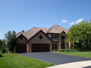 1405 Severn Ct, Naperville, IL 60565