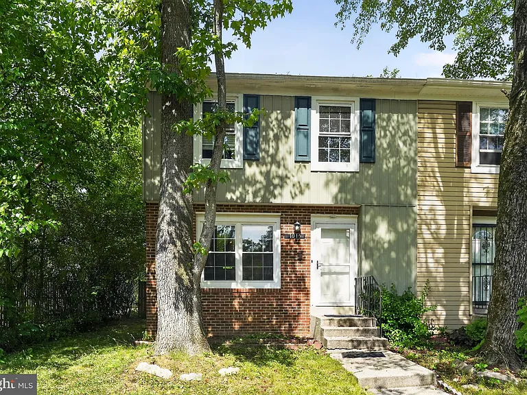 1015 Saint Michaels Dr — Photo 48