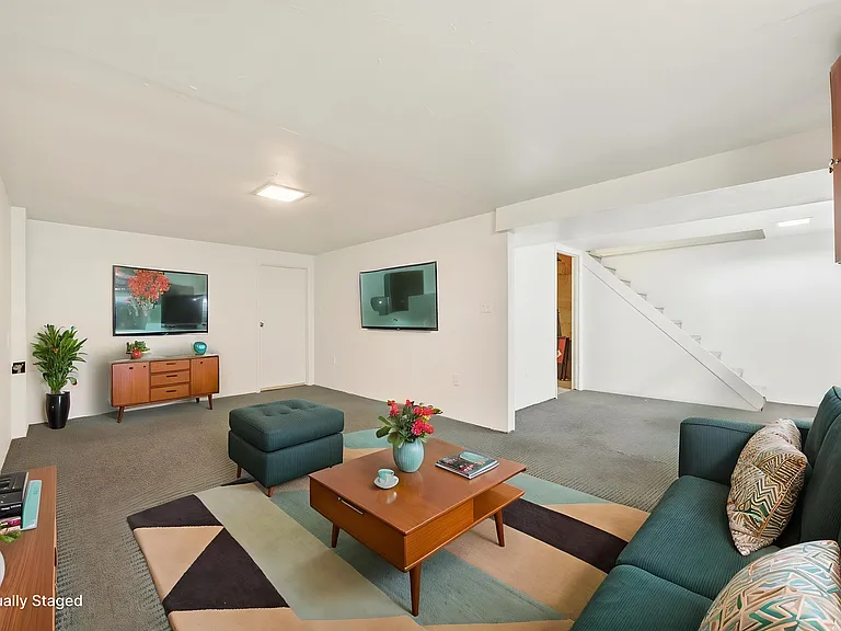 2209 Ironton St — Photo 11