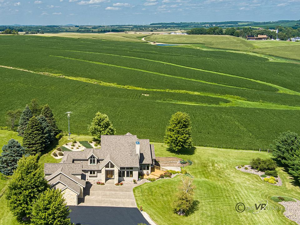 1960 W Stagecoach Trl, Scales Mound, IL 61075 Zillow