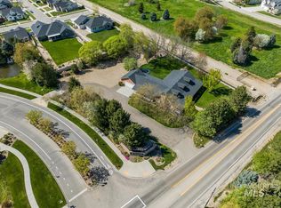 499 N Linder Rd, Eagle, ID 83616