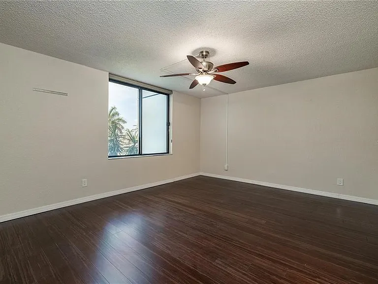 5950 Pelican Bay Plz S #204 — Photo 20